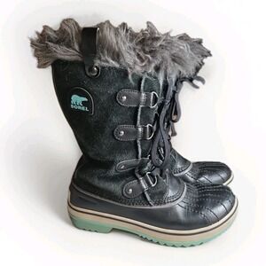 SOREL Winter Snow Insulated Waterproof Boots Black w/ gray faux fur Size 5 Youth